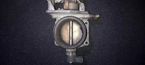 BMW 5 E39 Throttle valve 13631721456 13.63-1721456