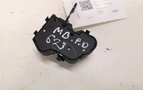 Mercedes-Benz C W203 Seat control switch 2108213751 03463810