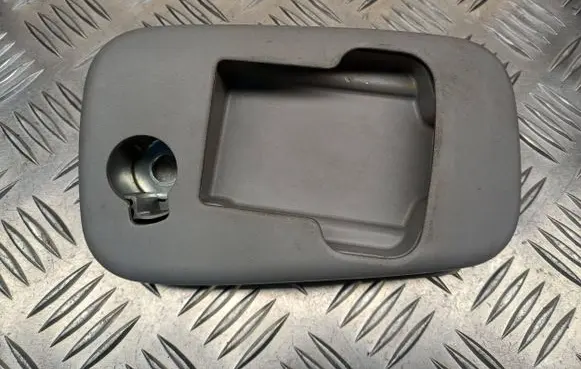 Toyota Yaris Seat belt trim 731370D010 731390D010