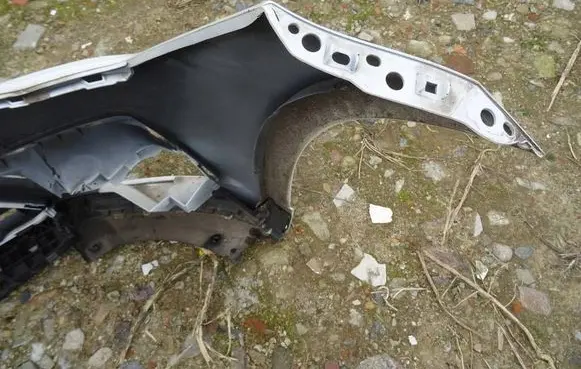 Seat Ibiza V (KJ) Front bumper 13831093068