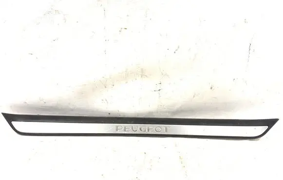 Peugeot 607 Front sill trim cover 9629149677