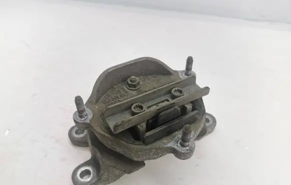 Audi A5 Sportback 8TA Gearbox mount 8K0399151 8K0399 8K0399115S