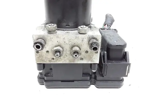 Volvo XC60 ABS Pump 30681619 P30681619 8G9N2C405AC