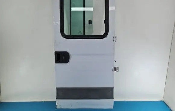 Iveco Daily 3rd gen Rear door IMPRK1499632