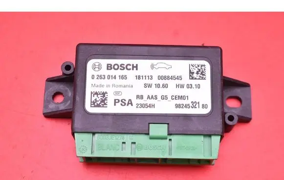 Peugeot 2008 I Engine control unit/module ECU 9824532180