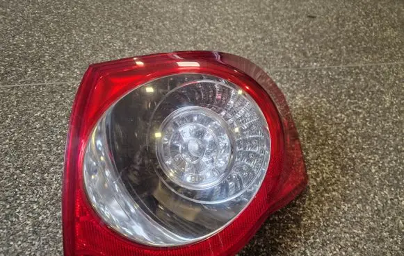 Volkswagen PASSAT B6 Rear/tail lights 3C9945096N