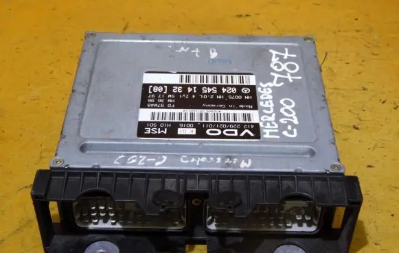 Mercedes-Benz E W210 Engine control unit/module ECU 0245451432