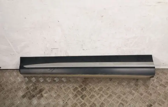 Mitsubishi Eclipse Cross Front door trim (molding) 5727A511ZZ 5727A509