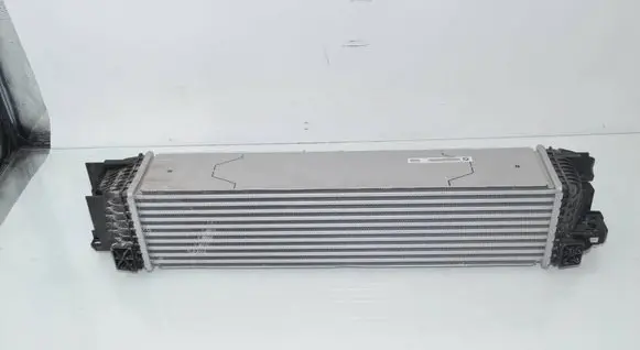BMW X1 U11 Intercooler radiator 9846916 17519846916