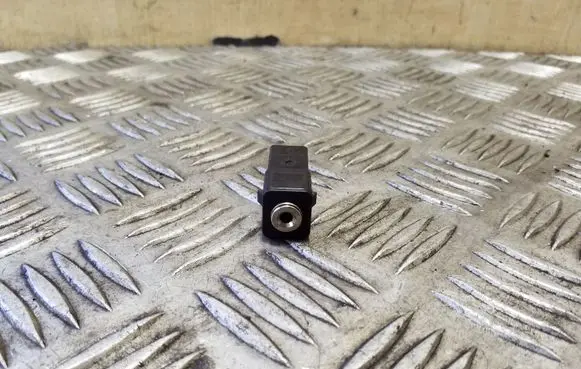 Ford Transit - Tourneo Connect AUX in-socket connector DM5T19A164AA