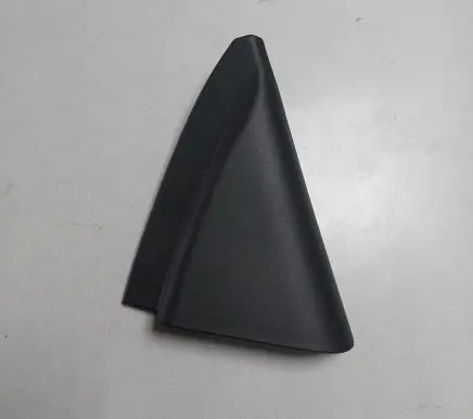Toyota Yaris XP210 Other rear door trim element 67674K0020