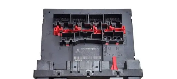 Volkswagen Touran I Comfort/convenience module 1K0937049K 00749469 F005V00456