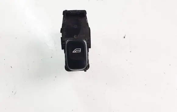 Volvo XC90 Electric window control switch 8685288 02W455