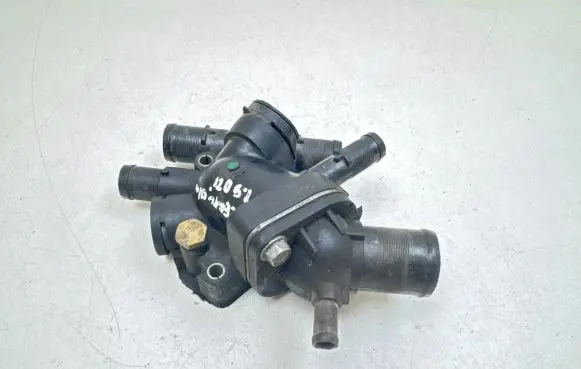 Thermostat/thermostat housing