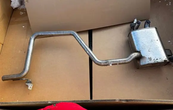 Audi Q3 F3 Muffler/silencer 5QF253611AA 83A253181AA