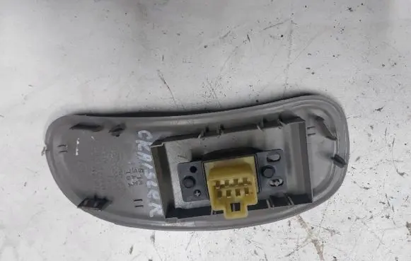 Chrysler Voyager Electric window control switch 11006BG2165