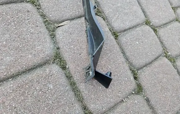 Opel Corsa E Wiper trim 13427539
