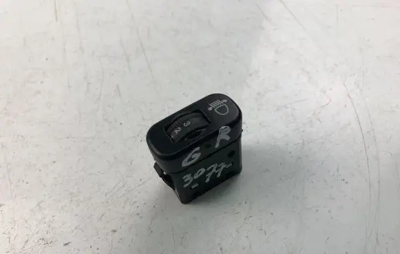 Mercedes-Benz Sprinter W906 Other switches/knobs/shifts 9068260038
