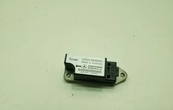 Mercedes-Benz E W210 Airbag deployment crash/impact sensor A0008209926