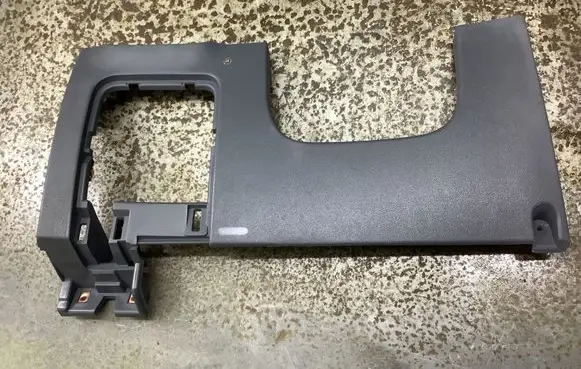 Chevrolet Bolt Dashboard lower bottom trim panel 95429890 T11125 95429891