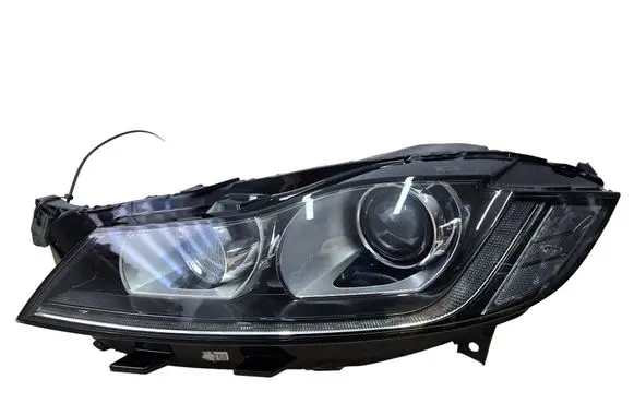 Jaguar F-Pace Headlight/headlamp GX6313W030EH