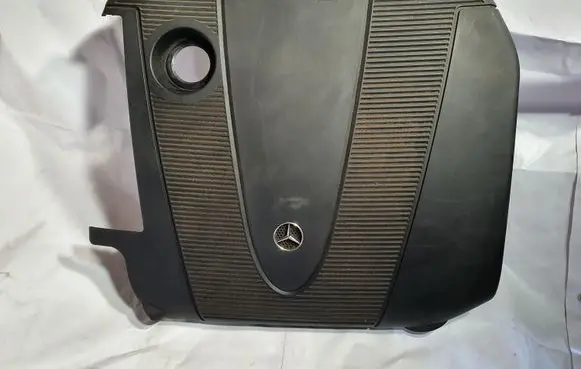 Mercedes-Benz CLK A209 C209 Engine cover (trim) A6460162324 A6460102367