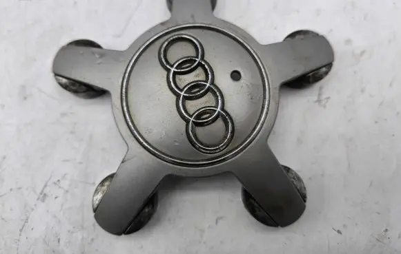 Audi A6 S6 C7 4G Original wheel cap 4F0601165N