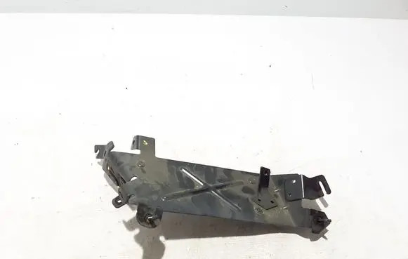 Renault Arkana Other engine bay part 237146784R