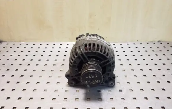Skoda Fabia Mk1 (6Y) Generator/alternator 045903023A 0124515022