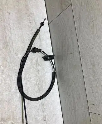 Engine bonnet/hood lock release cable