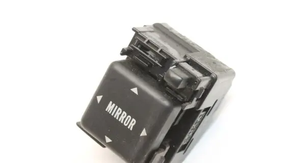 Toyota Land Cruiser (HDJ90) Wing mirror switch 183503