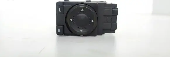 Volkswagen PASSAT B5 Wing mirror switch 3B1959565B PA66GF30