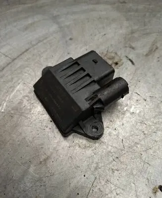 Mercedes-Benz E W211 Glow plug pre-heat relay A6429005801 0522140210 12303025741