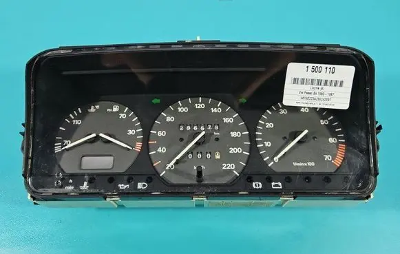 Speedometer (instrument cluster)