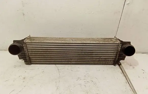 BMW 5 F10 F11 Intercooler radiator 7805629 R7368003