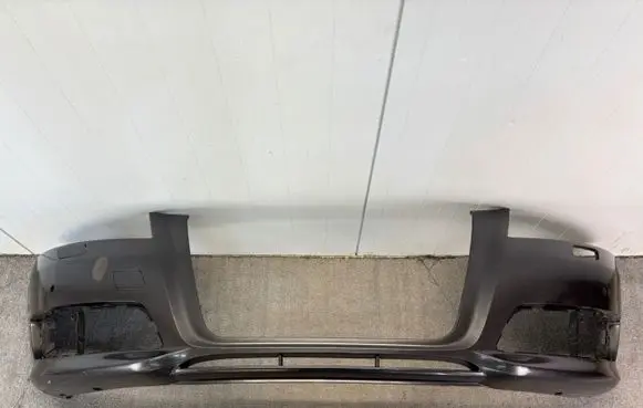 Audi A3 S3 8P Front bumper 8P0807437 Z817