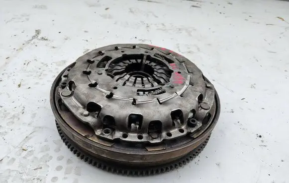 BMW 1 F20 F21 Dual mass flywheel 