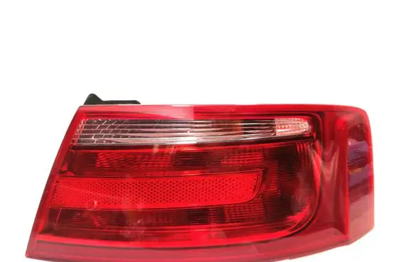 Audi A5 8T 8F Rear/tail lights 8T0945096