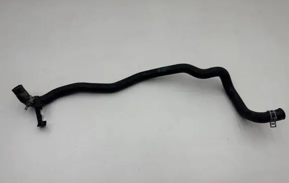 BMW 6 F06 Gran coupe Engine coolant pipe/hose 15476810
