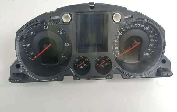 Volkswagen PASSAT B6 Speedometer (instrument cluster) 3C0920870G