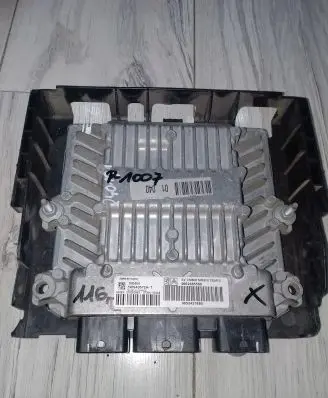 Peugeot 1007 Engine control unit/module ECU 5WS40572A-T