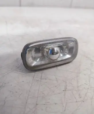 Audi A4 S4 B6 8E 8H Front fender indicator light 8E0949127