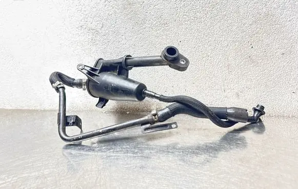 Opel Insignia A Oil breather separator 70330335