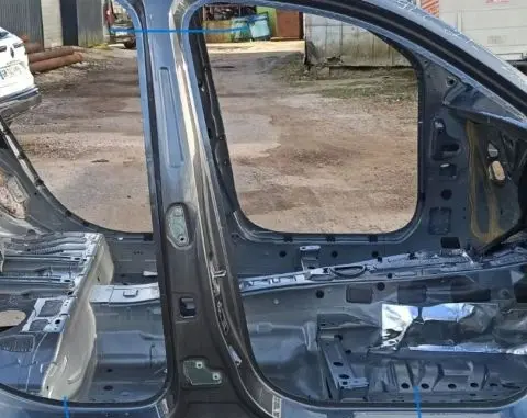 Mercedes-Benz GLC C253 Pillar (middle) A2536305801
