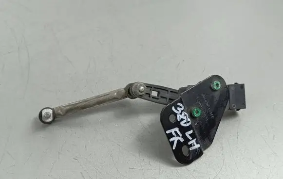 Maserati Levante Air suspension front height level sensor 670037526 8311 15160101572