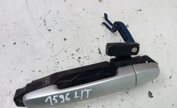 Toyota Corolla E120 E130 Front door exterior handle 242305