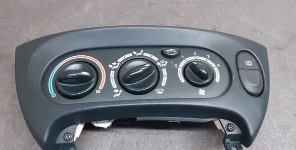 Renault Megane II Climate control unit 651942P 100885