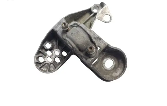 Audi A4 S4 B7 8E 8H Engine mounting bracket 8E0199351