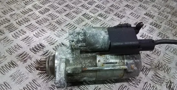 Volkswagen PASSAT CC Starter motor