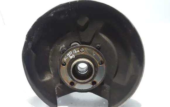 Volvo XC90 Rear wheel hub 31658534